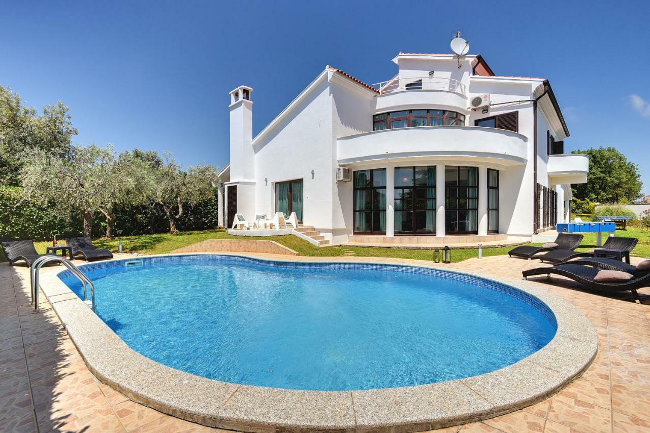 Villa Mutila Medulin Exterior photo